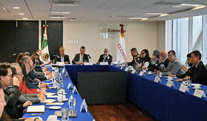 logistics and transport image